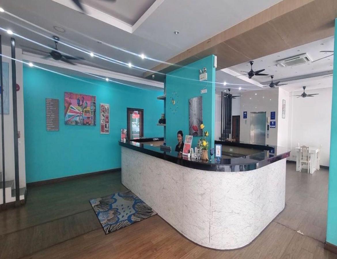 Icheck Inn Central Patong Exterior photo
