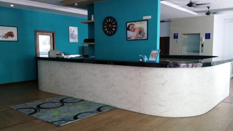 Icheck Inn Central Patong Exterior photo