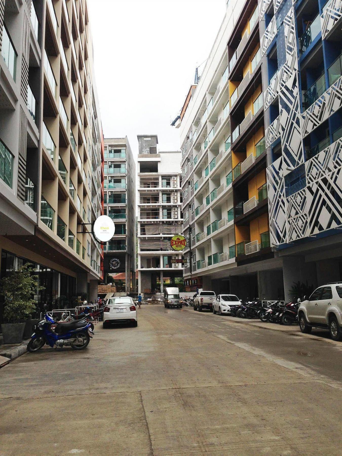 Icheck Inn Central Patong Exterior photo